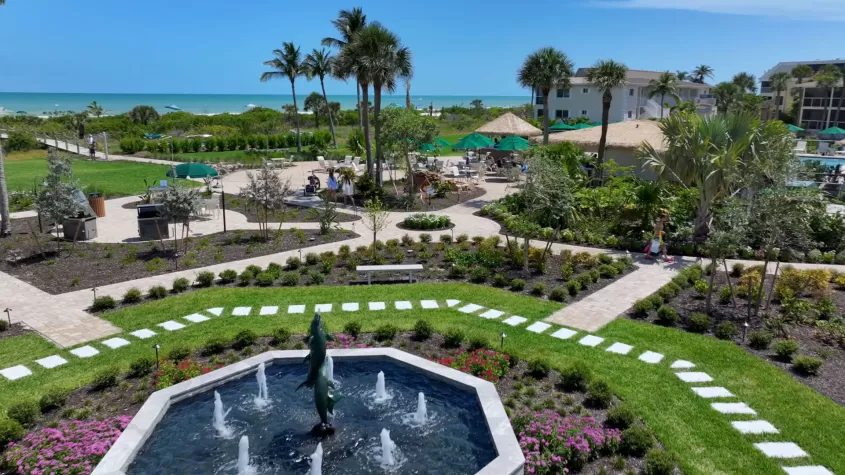Sanibel Inn looking towards the Gulf